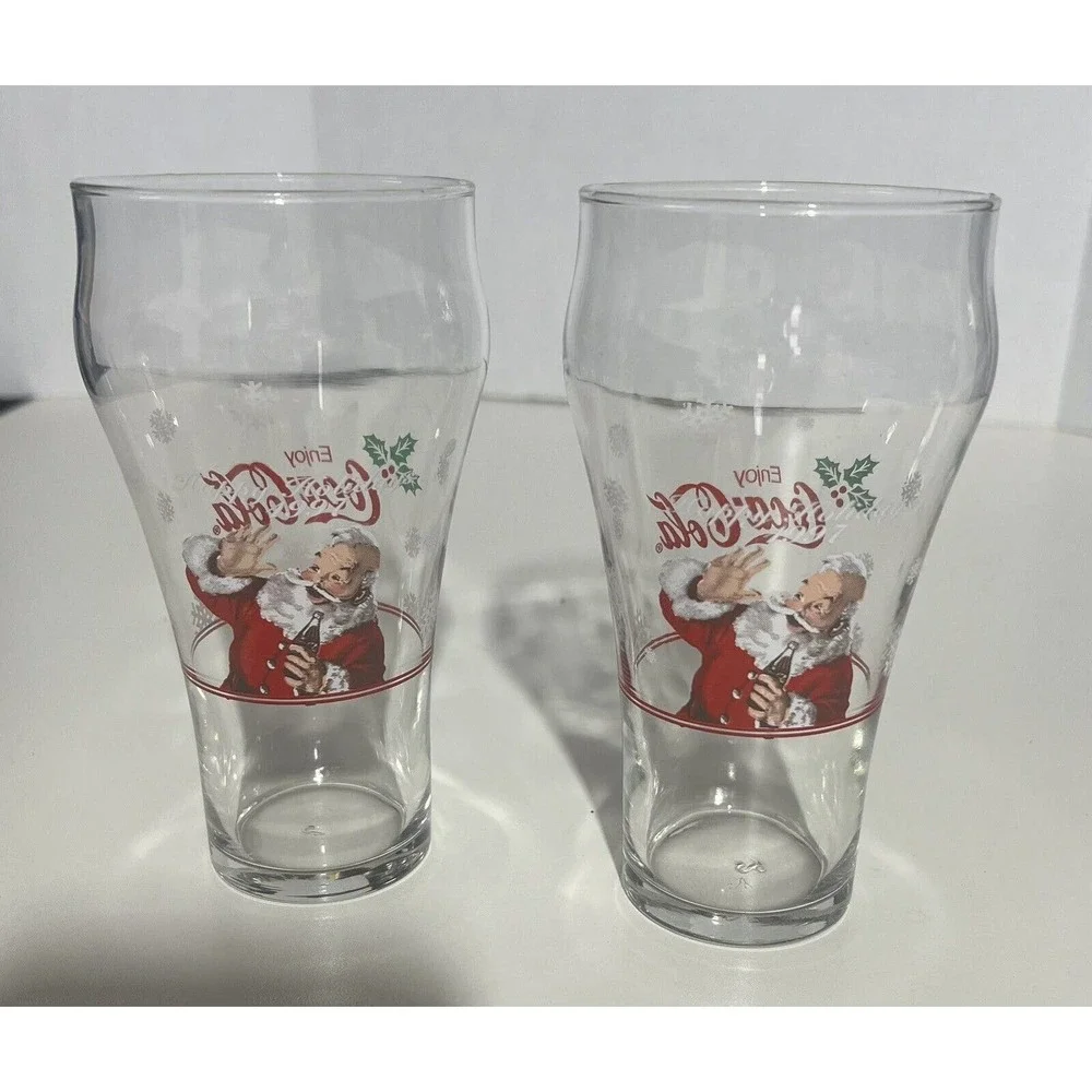 2 Vintage Coca- Cola Happy Holidays 1997 Glasses‎